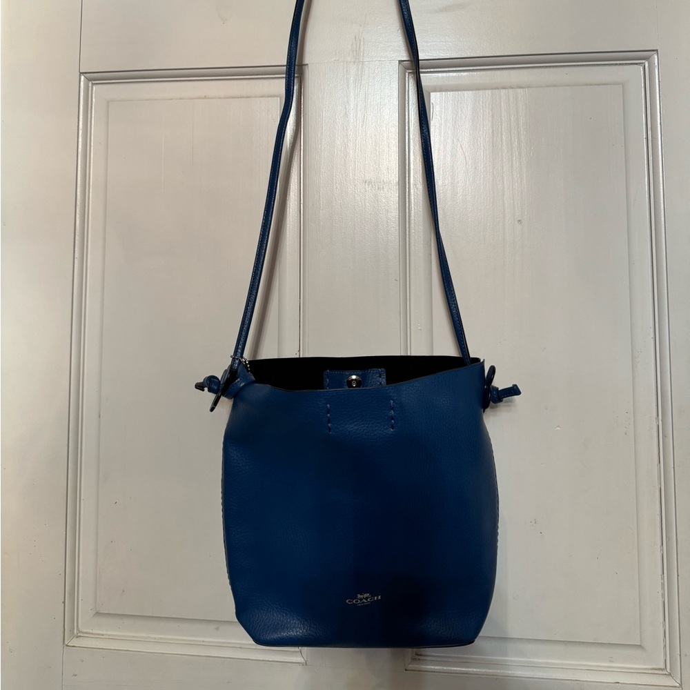 Coach crossbody leather purse